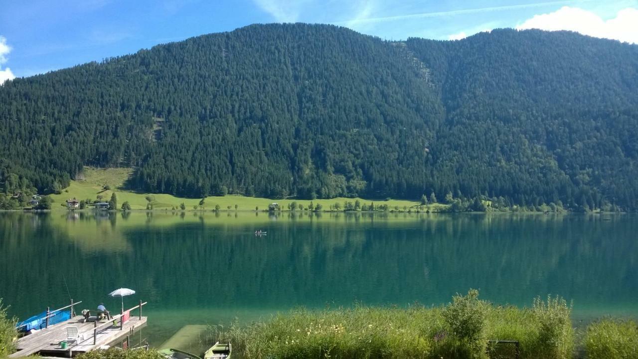 Chalets Zoehrer - Wohnen Am Wasser Вайсензе Екстер'єр фото