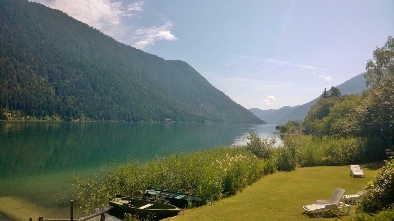 Chalets Zoehrer - Wohnen Am Wasser Вайсензе Екстер'єр фото