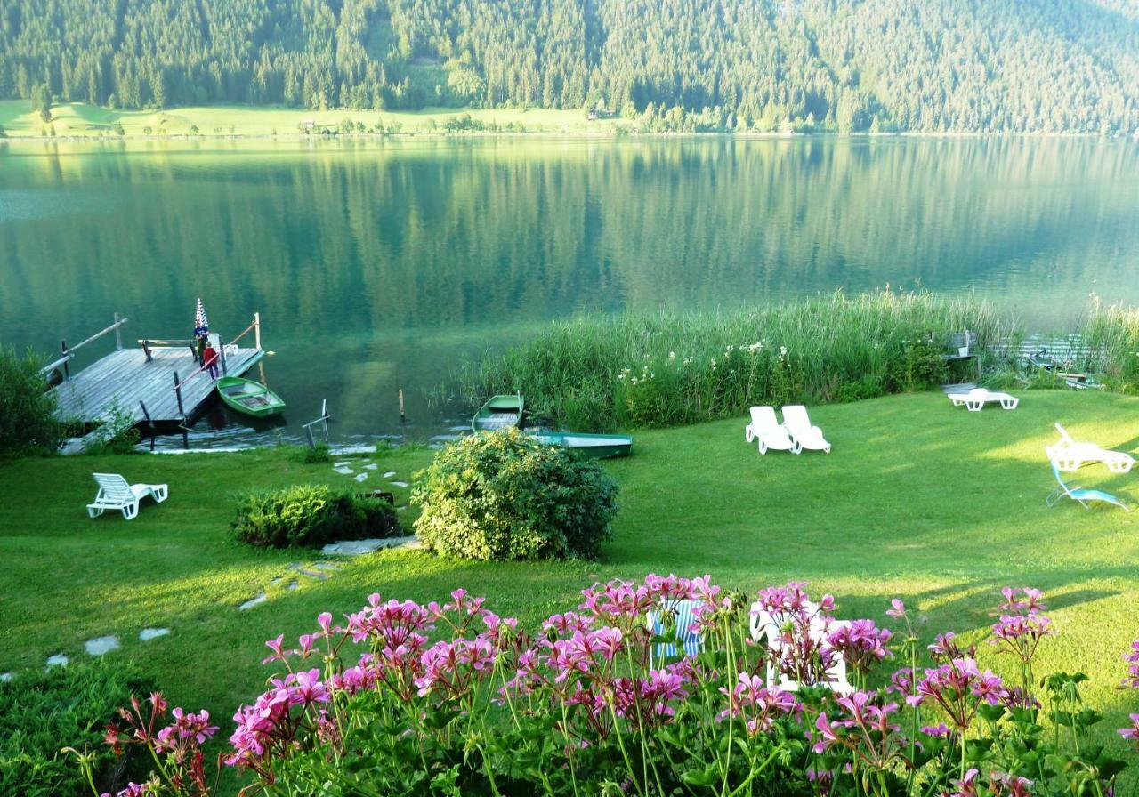 Chalets Zoehrer - Wohnen Am Wasser Вайсензе Екстер'єр фото